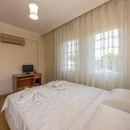 Villa Arok